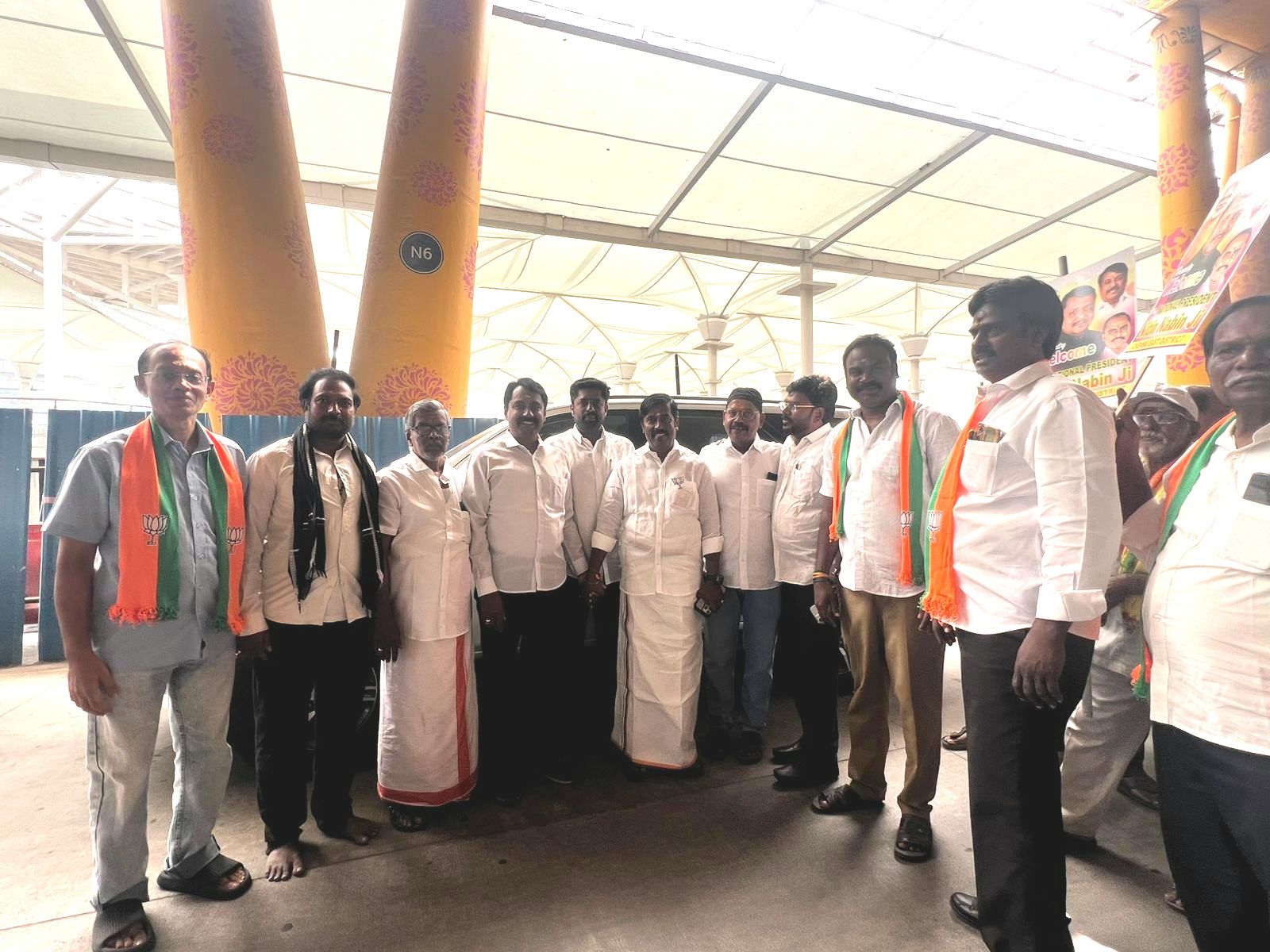 தேசிய செயல் தலைவர்  அறிவிக்கப்பட்டுள்ள மதிப்பிற்குரிய திரு. நித்தின் நவீன் அவர்களை வரவேற்க சென்னை விமான நிலையத்தில்