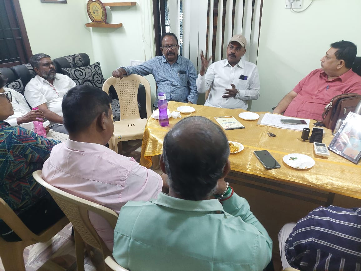 சென்னை கிழக்கு மாவட்டத்தின் பொருளாதார பிரிவின் மாவட்ட நிர்வாகிகள் கூட்டம்